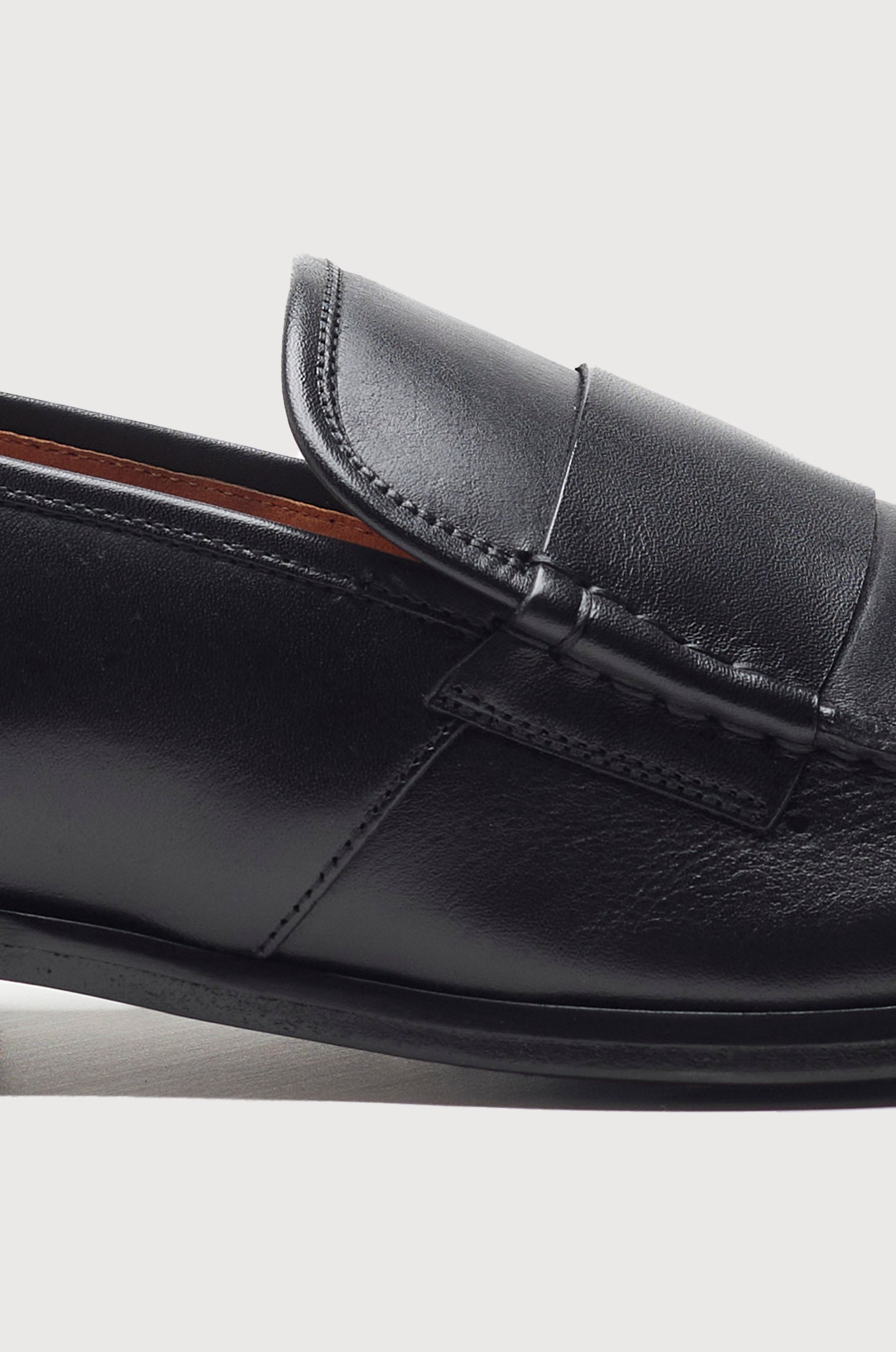 Sapato Mocassim Minimal Preto