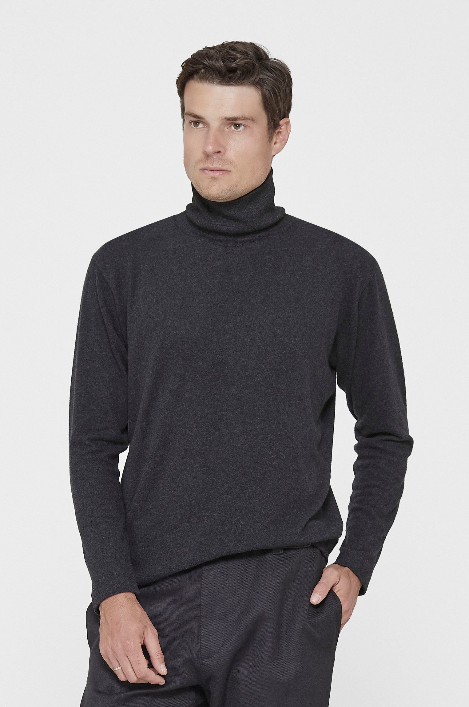 Gola Alta Toque Cashmere Preta