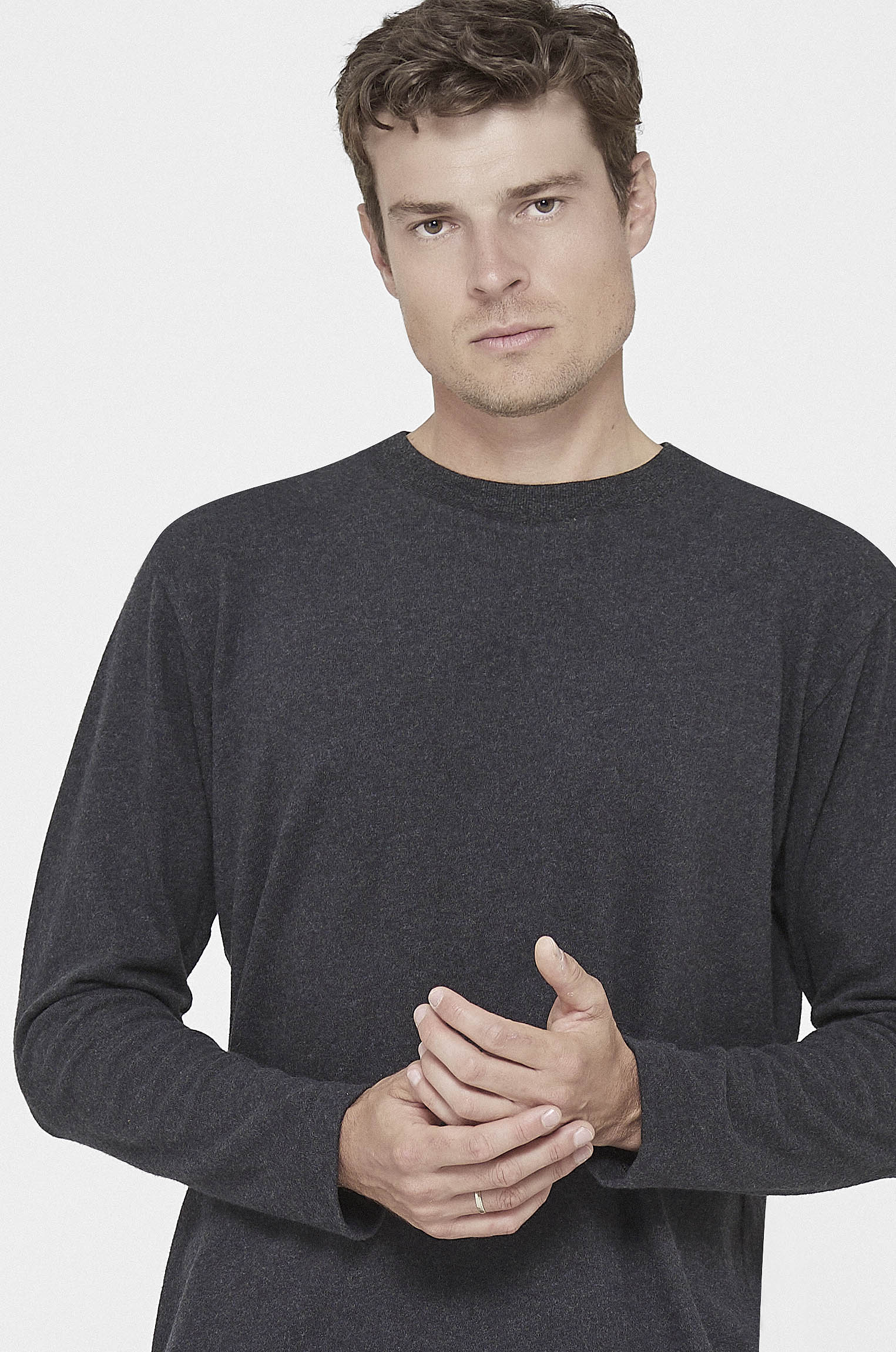 Manga Longa Toque Cashmere Preta