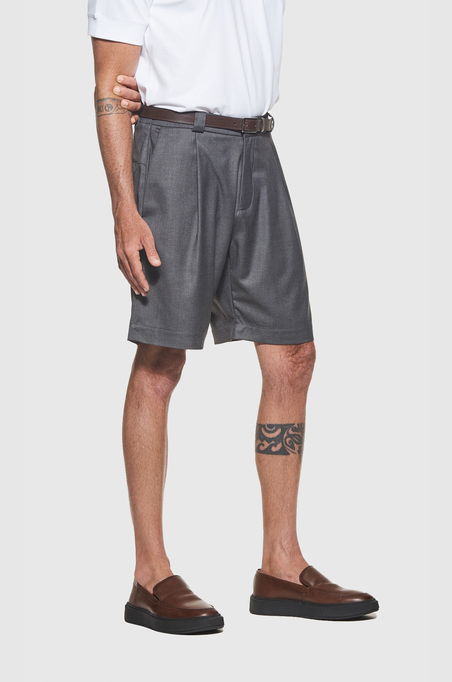 Bermuda Pregas Alfaiataria Chumbo