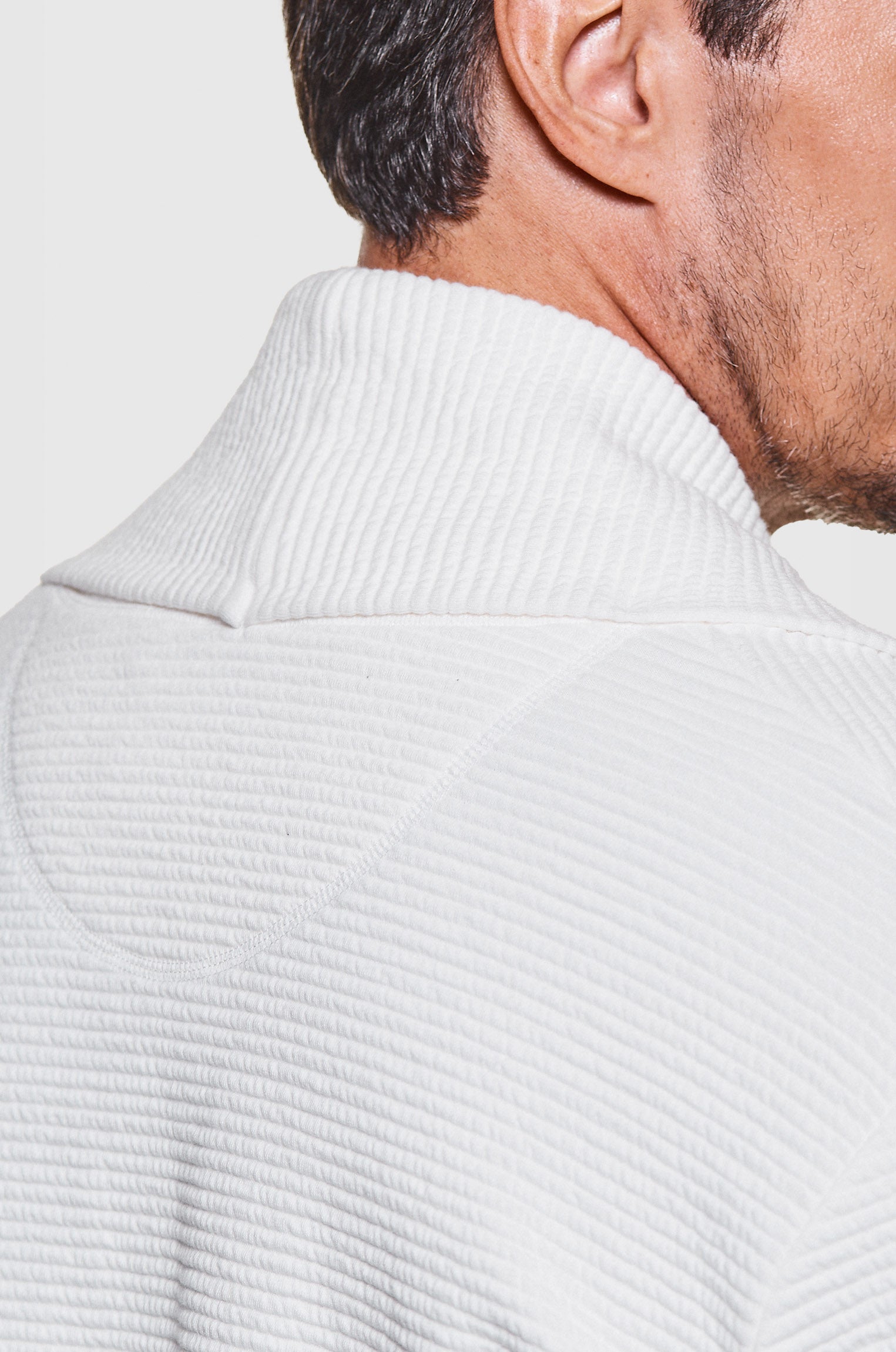 Cardigã Minimalista Sanfonado OFF