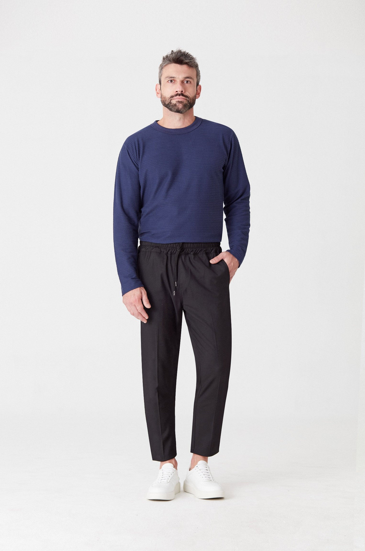 Calça Alfaiataria Jogger Preta