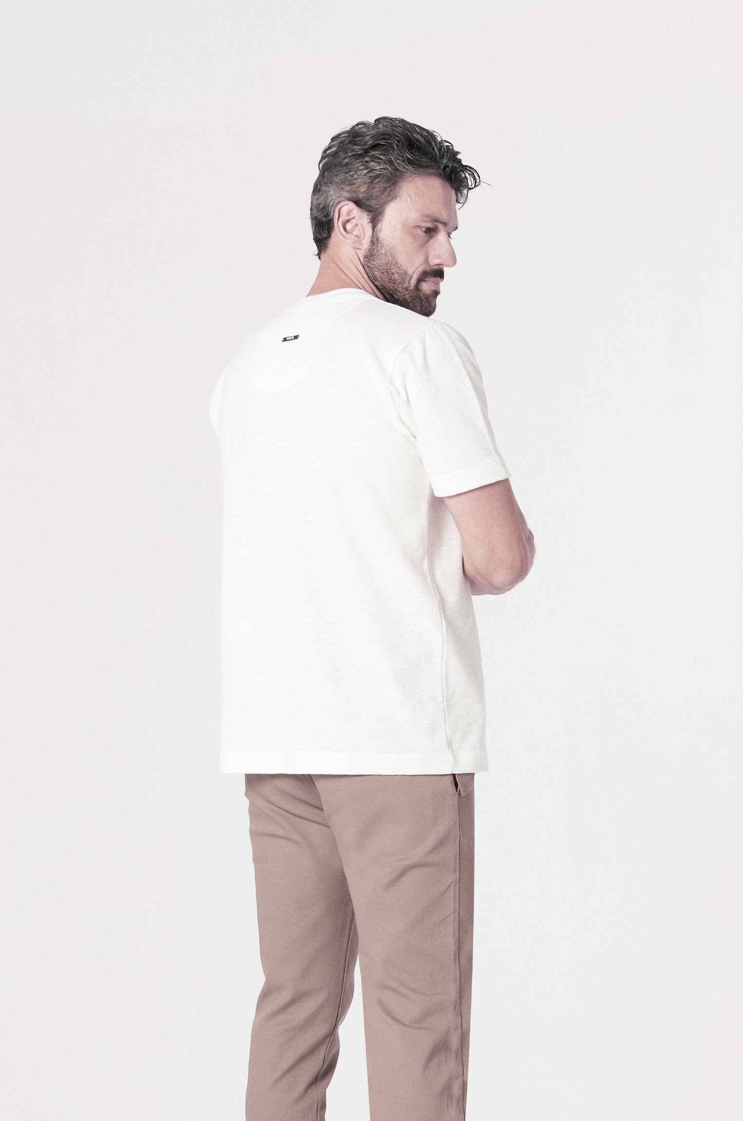 Camiseta Texturizada Henley Off White