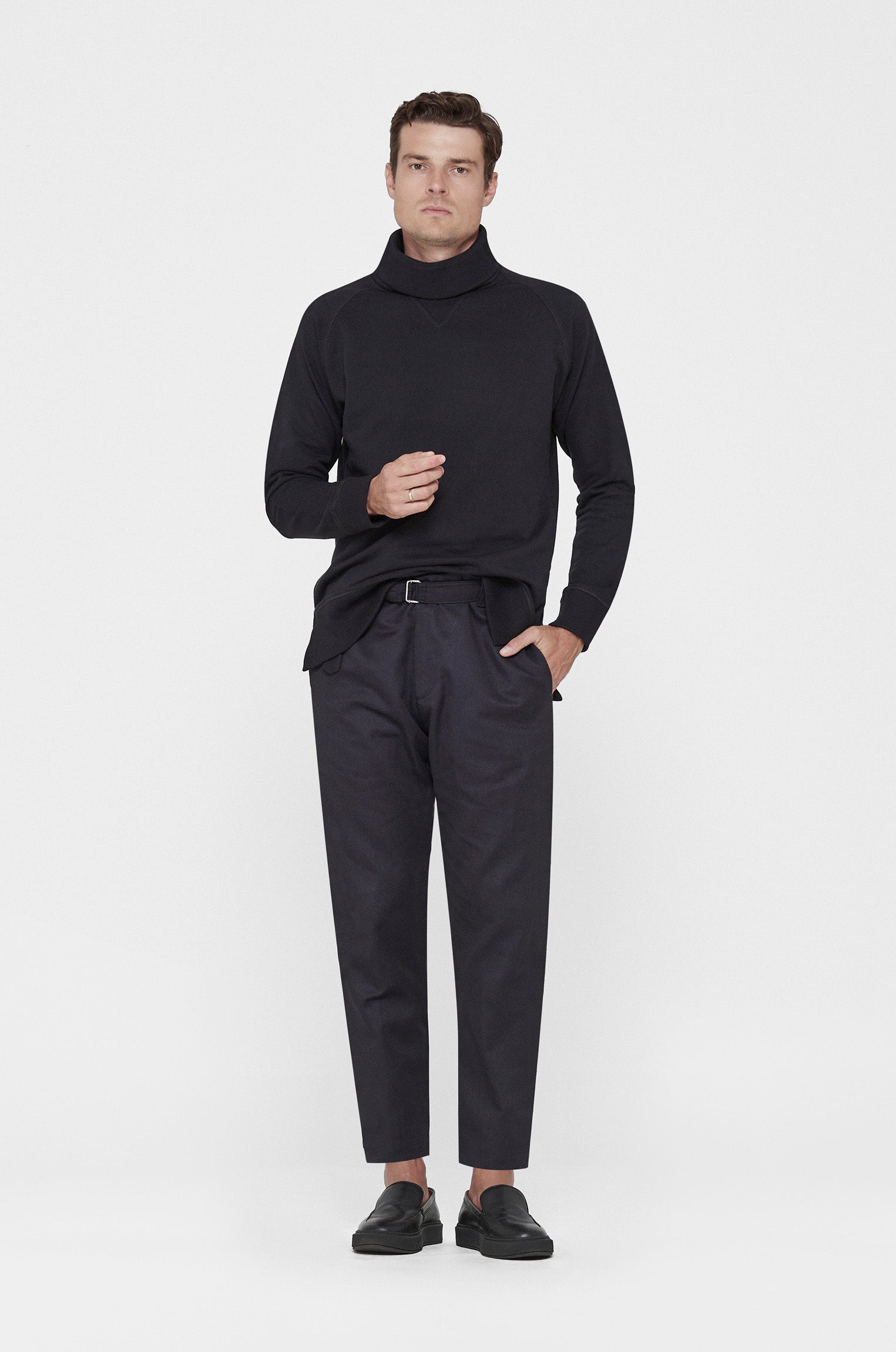 Moletom Gola Alta Preto