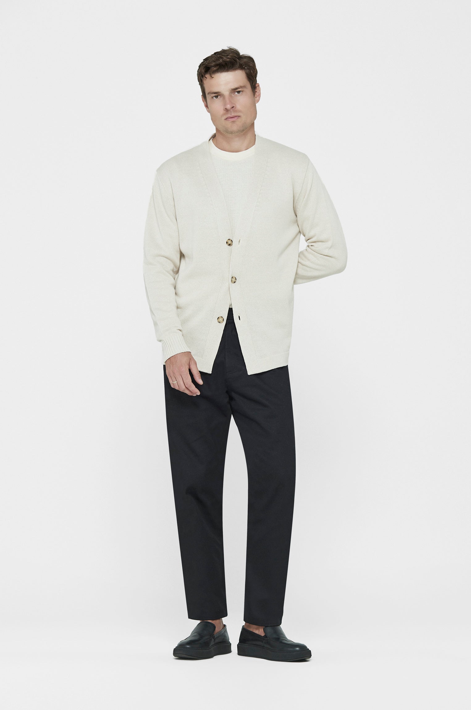 Cardigã Trico Minimalista Off