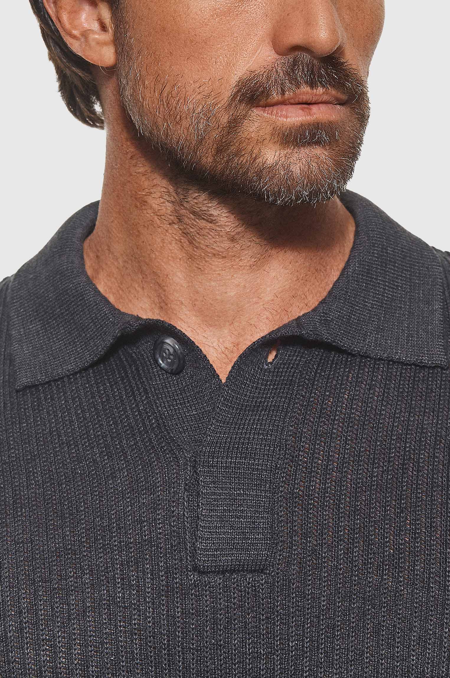 Polo Tricô Desagulhado Fresh Chumbo