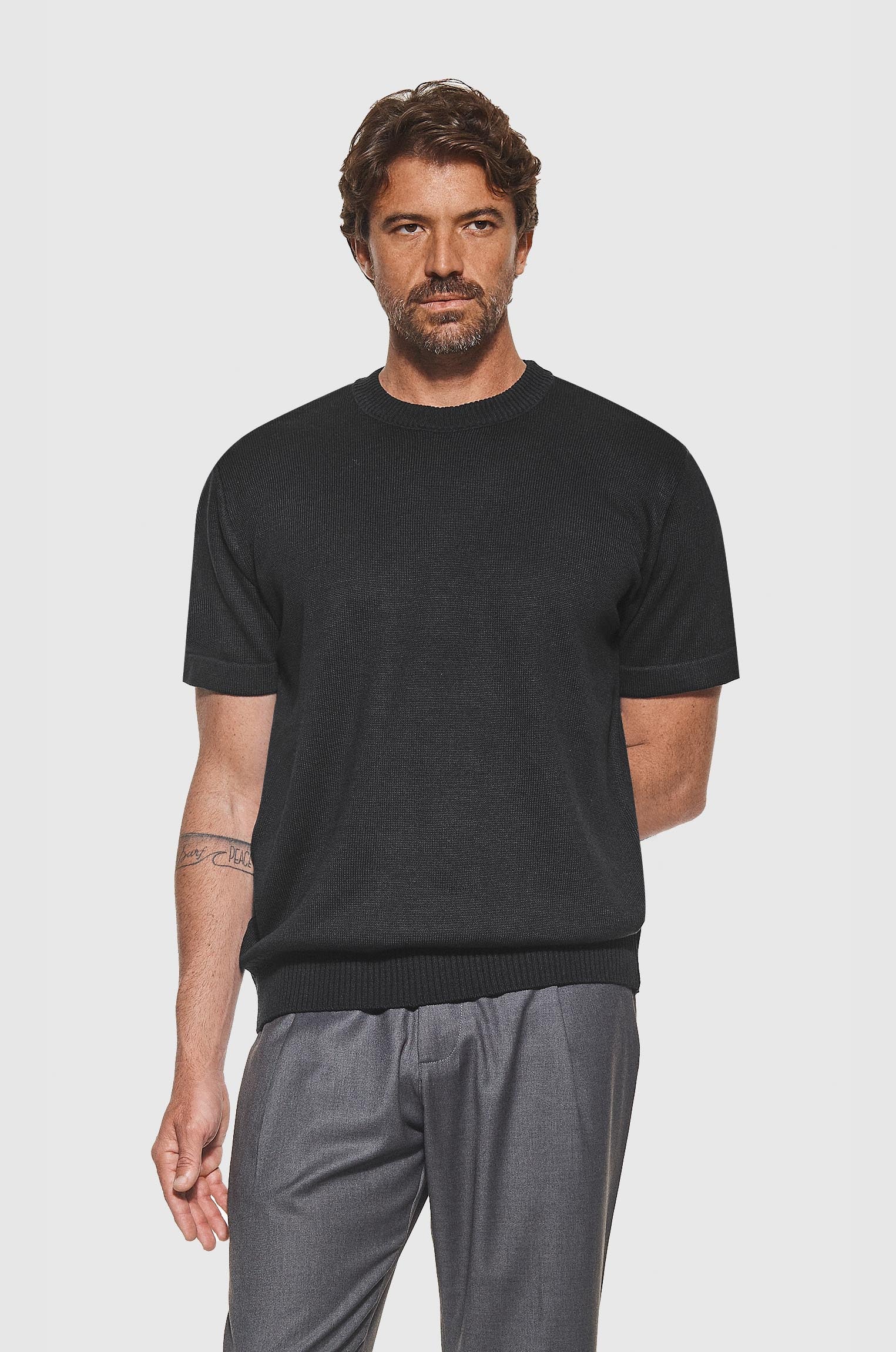 Camiseta Tricô Barra Canelada Preta