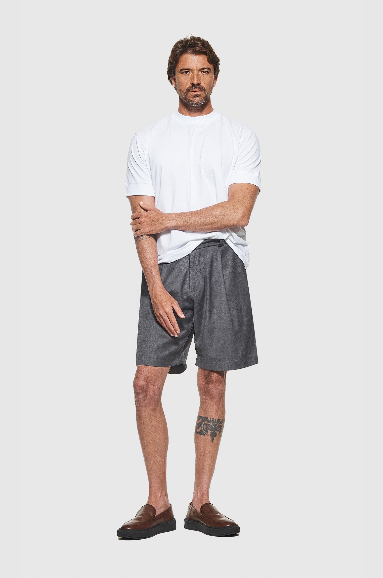 Bermuda Pregas Alfaiataria Chumbo