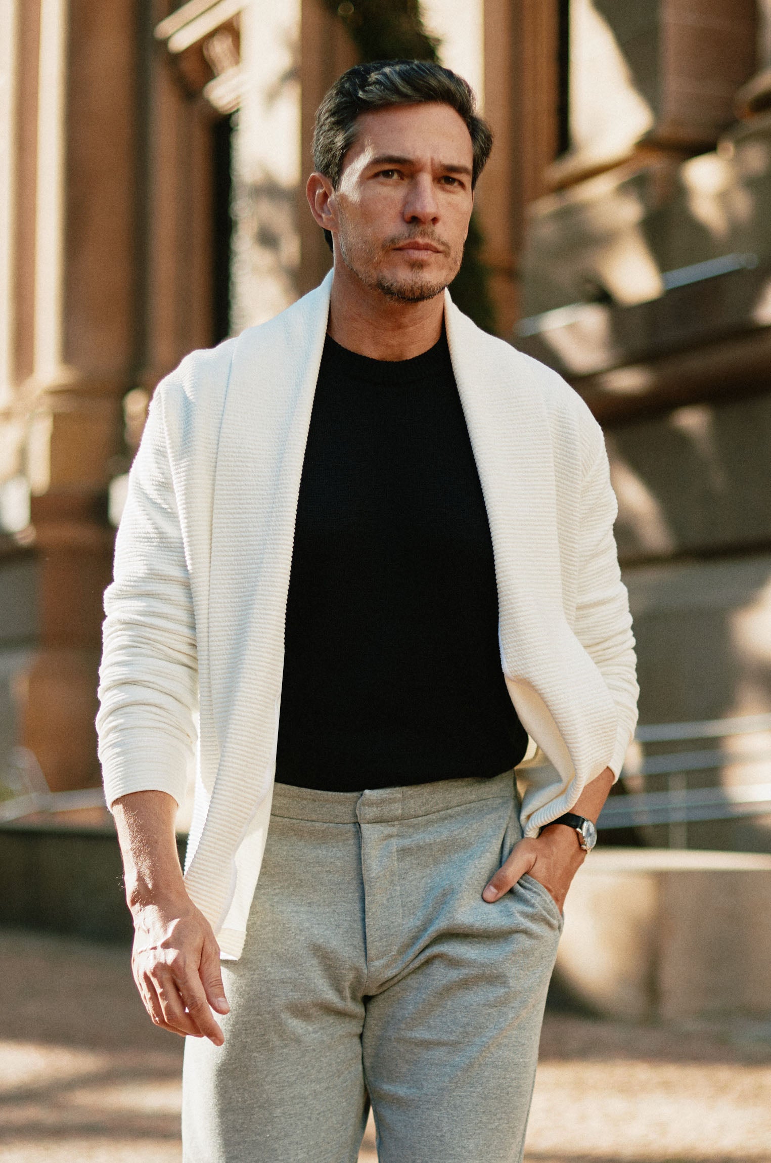 Cardigã Minimalista Sanfonado OFF