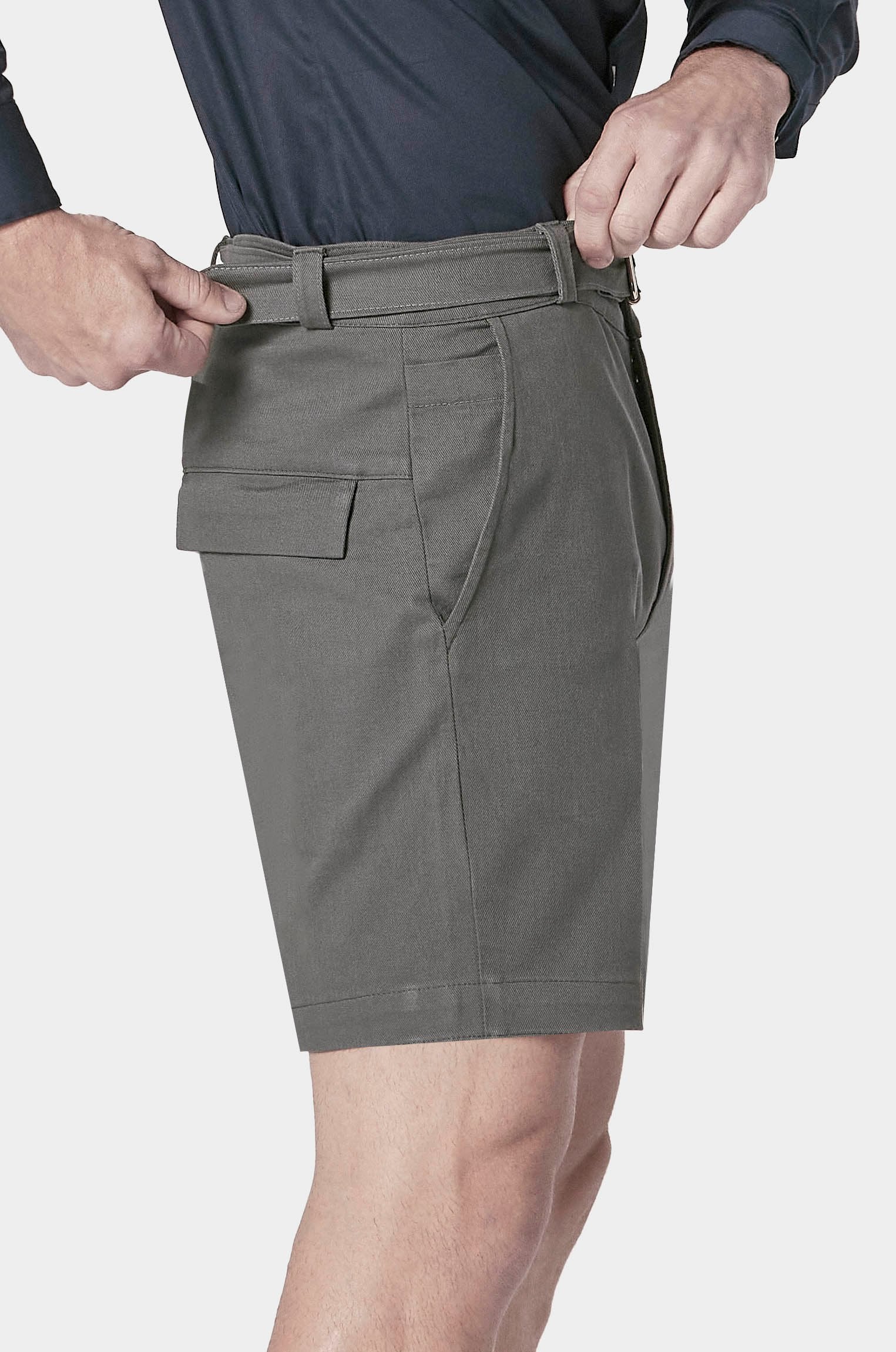 Bermuda Chino Modern Chumbo