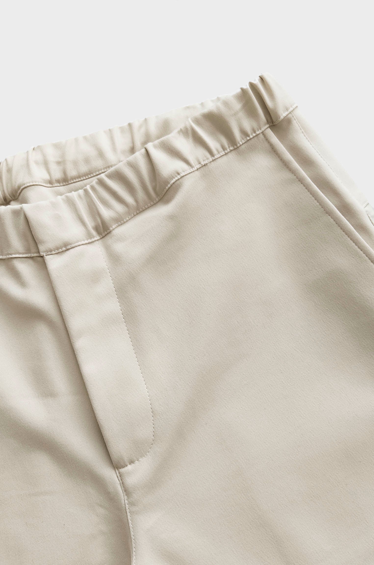 Calça Alfaiataria Sarja Tech Bege
