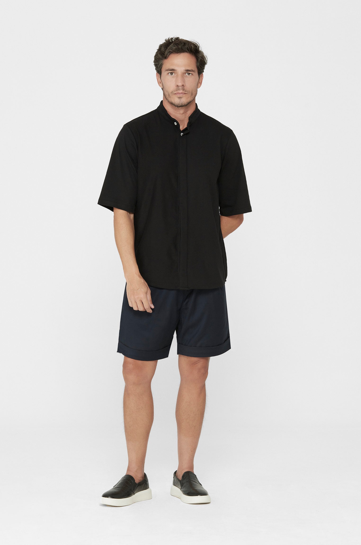 Camisa Curta Bossa Meia Malha Preta