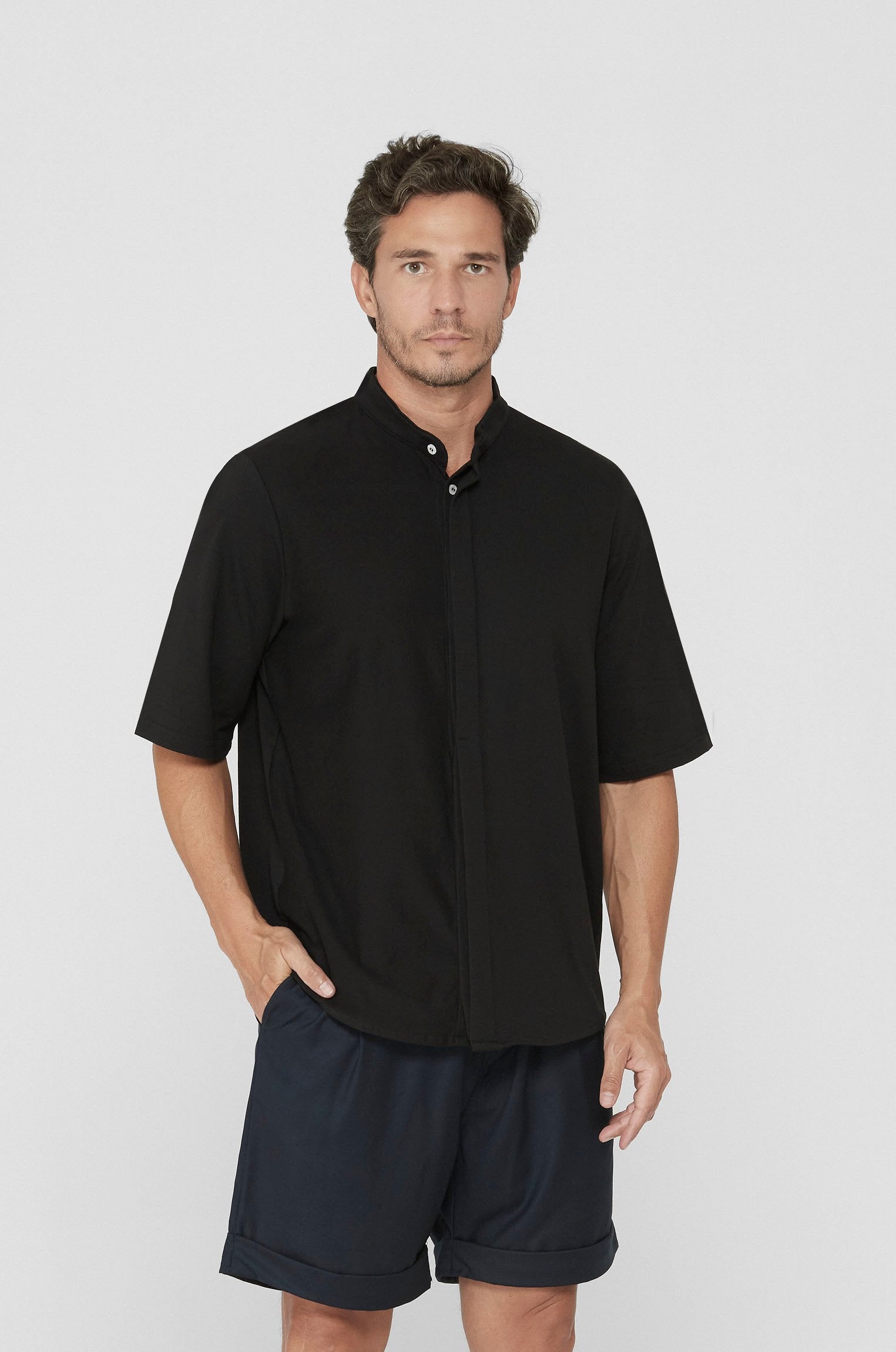 Camisa Curta Bossa Meia Malha Preta