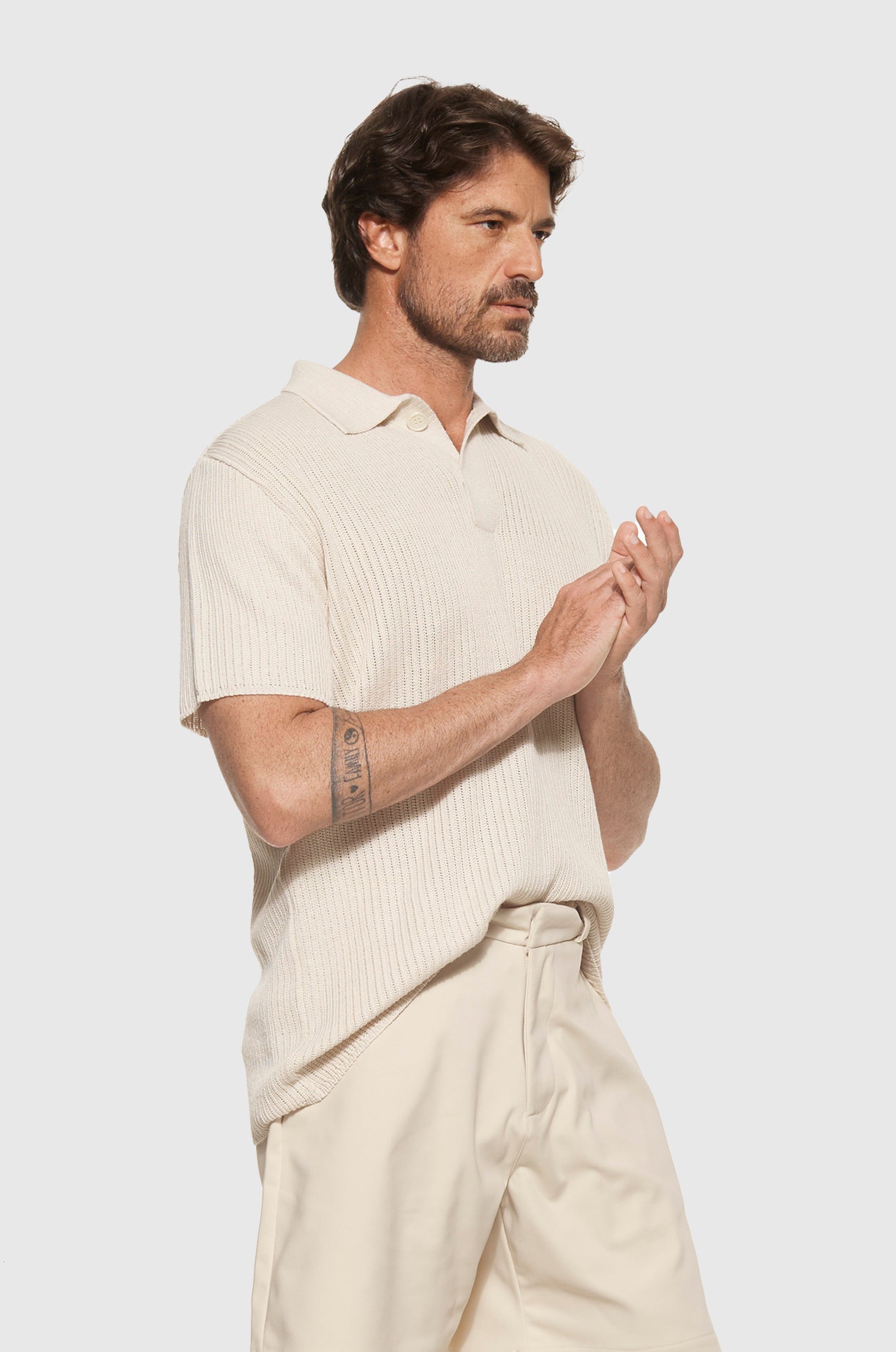Polo Tricô Desagulhado Fresh Bege